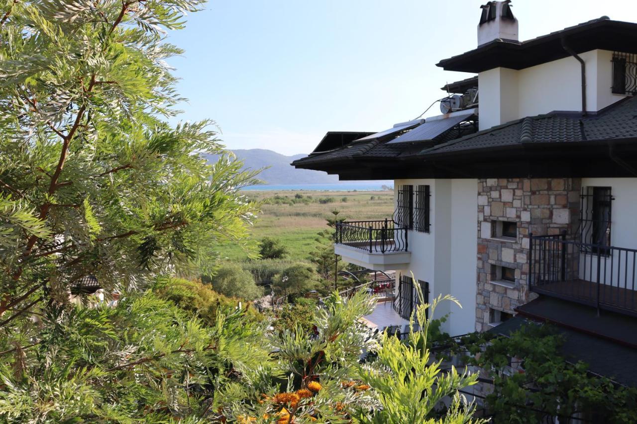 Villa Marine Hotel อัคยาคา ภายนอก รูปภาพ