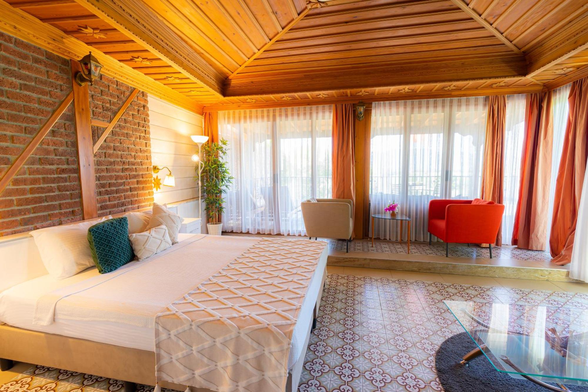 Villa Marine Hotel อัคยาคา ภายนอก รูปภาพ